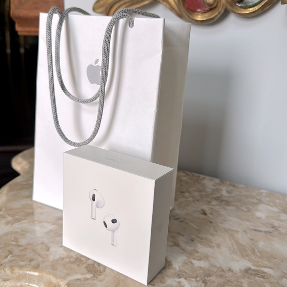 New Authentic Apple - AirPods with Lightning Charging Case.